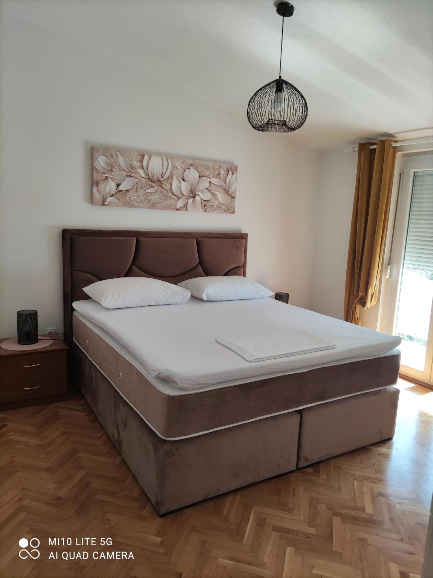 Marco Apartment